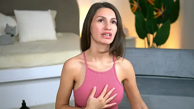 JuliaRichard - Oil my boobs and let me suck you
