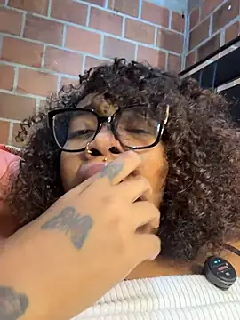 _Piel_Canela - Pussy + dildo + squirt