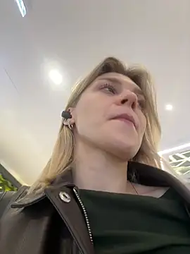 ValenciaShock - AHEGAO+ NAKED BOOBS