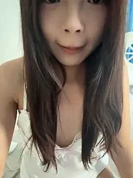 Youbaby-Love - 哥哥用精油帮妹妹揉胸变大