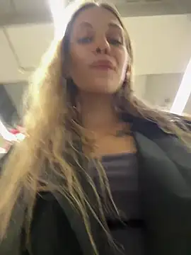 Olivia_Jemison - Spread pussy + fingering it