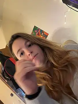 Rhyumii - GoalReachergetsSupr🎁& flash boobies 🍑