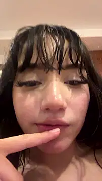 MayyBonita - FUERA ROPA PERO CON LA COBIJA