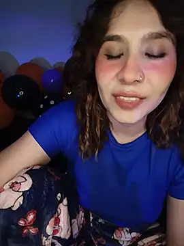 Amstheynovak - Show boobs