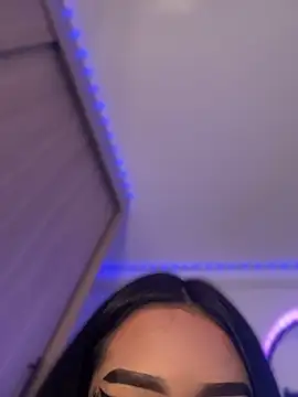 Kymberly_18 - show ass in doggie 🥵