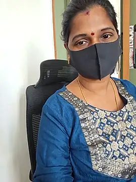 Induhyd - Show boob's in public