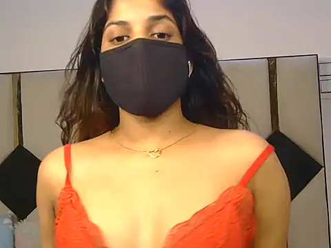 Hii-tanisa - Pussy oil massage