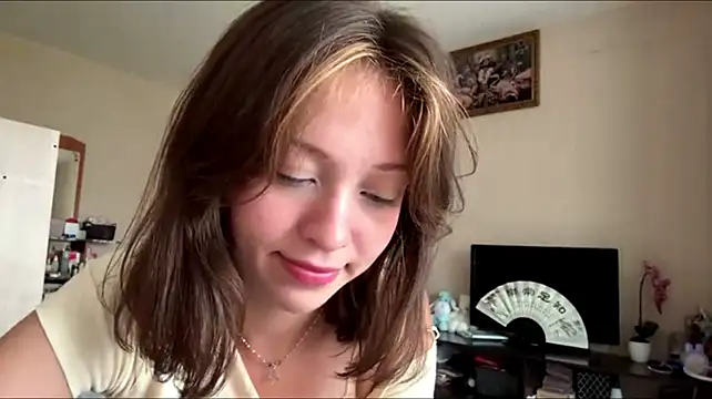 SusanaHallet - make my tummy and panties is more wet