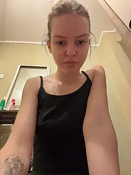 AshleyMur - naked show