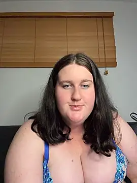 Xopeachybaby - hold cock in throat 4 secs