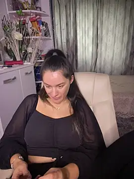 HotXMom_ - pleasure me
