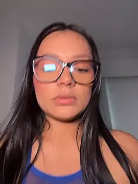 Lola_sweeet18 - Show pussy open