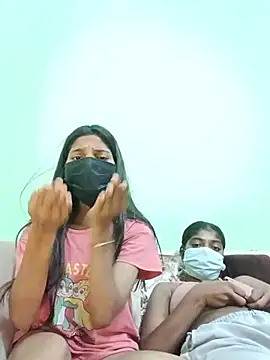 Queen_queen - Boob show