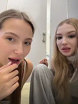 Coconut_milk - Massage naked boobs+jumping