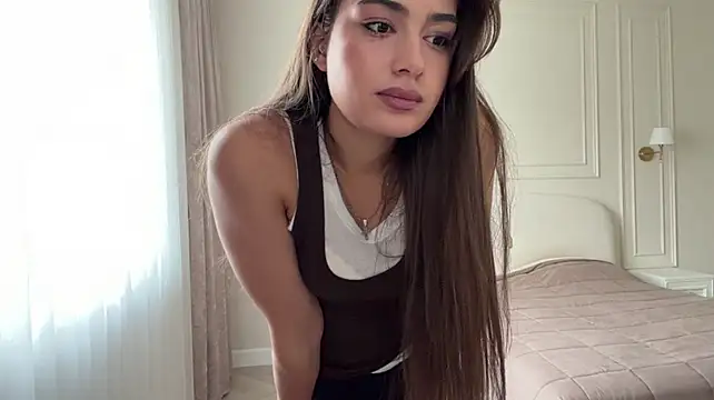 Marnera - Change outfit to sporty + random Yoga