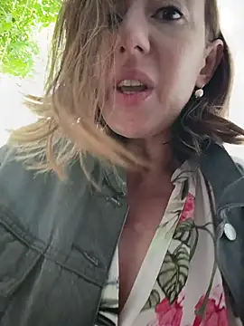 TopsyWilde - Flash ass