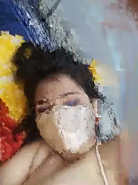 Pari8822 - Boobs suck