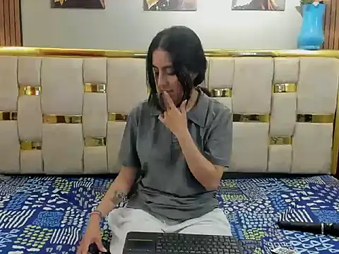 Ling_ling24 - STRIPTEASE WITH SEXY DANCE 🔥
