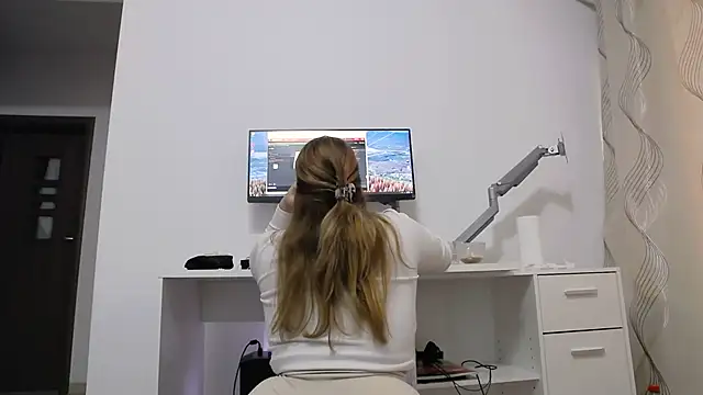 KarlyGray10 - 💦squirt rain orgasm💦