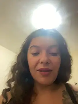 Mari_valda31 - Óleo nos seios