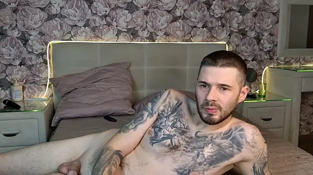 Coupleeyess - deep blowjob