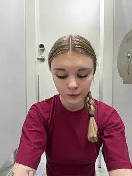 -MiaKitty - Wet pussy cameltoe on you face💦