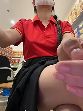 Sneaky_Cumshoot - Sneaky masturbating under Mart Cashier