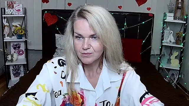 PenelopaMurMiay - Make me wet for you.