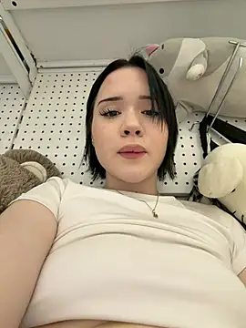 Kitty_sixseven - PINCH NIPPLES IN MEN WC