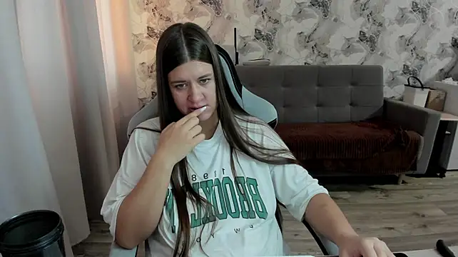 Lis_Kollen - remove panty