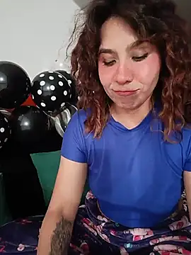 Amstheynovak - Show boobs