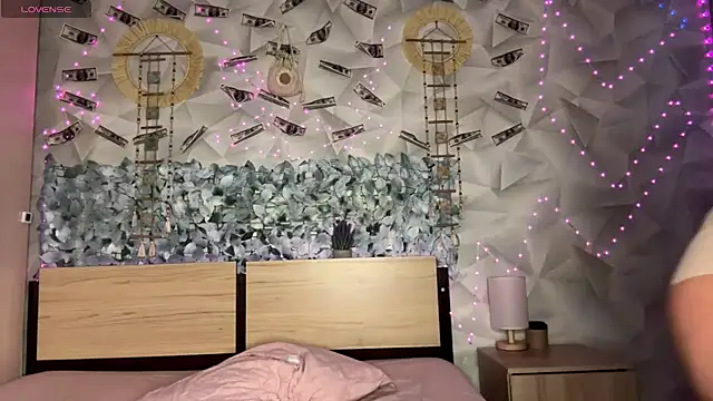 Karina_vibe - suck dildo