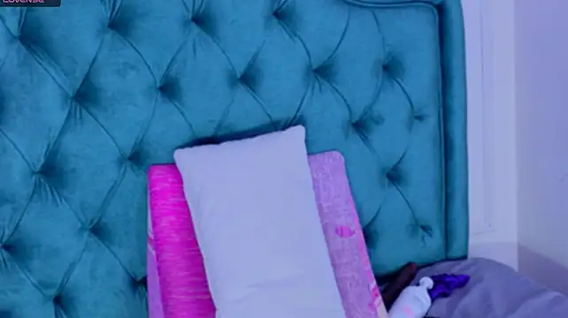 Melaniecooperr - 30SEC VIBRATE HIG HARD 😏💥