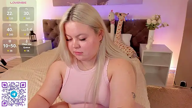 Lisa_Payne - take off your shirt for 10 minutes