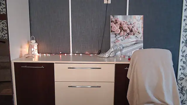 AmoraLuv - Naked tits