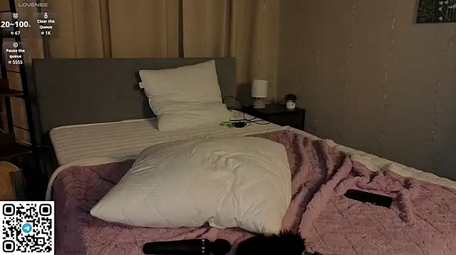 Krisss_Kiss54 - play with my pussy TOUCH HER