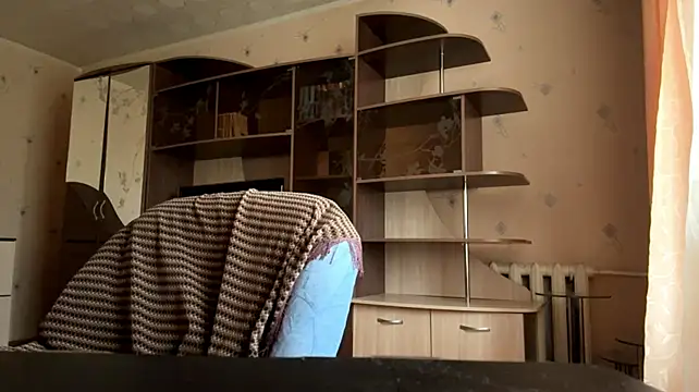 KaitlynGlanz - My tits are trying to jump