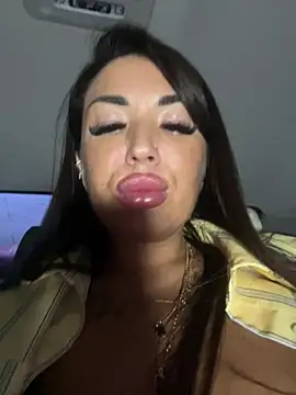 RuslanaXX - Squirt now