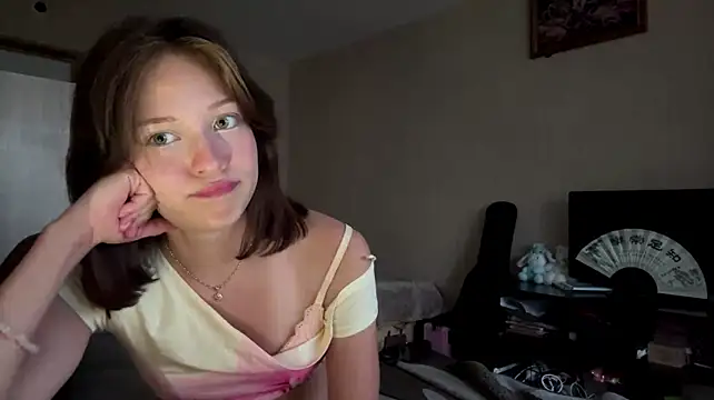 SusanaHallet - make my tummy and panties is more wet