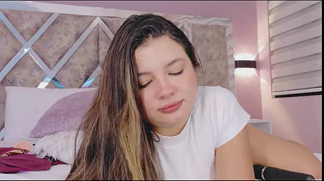 ValeriaOrtega - Spank my face with ur dick + lick finger