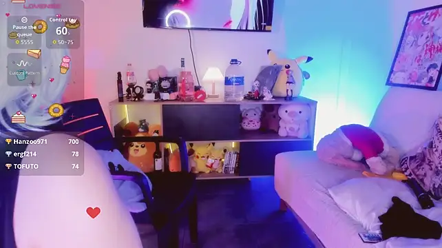 Lilith_Asami - show pussyyy + oilll