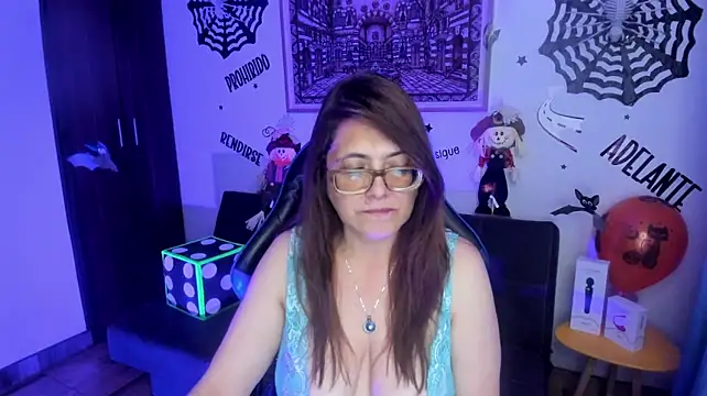 Ivette_Shaira - show pussy