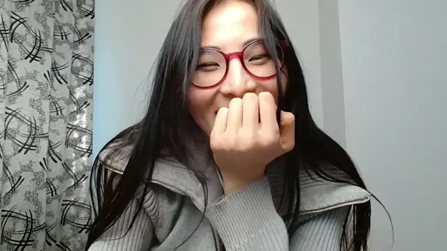 Newfrommacau - live your life and find your wife