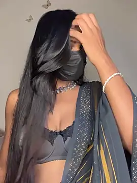 Lovely_Babiee - Ice on nippels