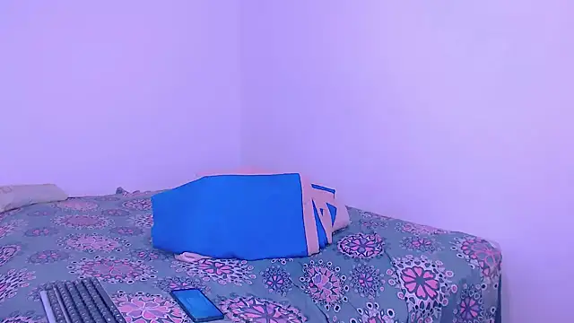 Monserrath_bitch_naughty - viaje 🍷