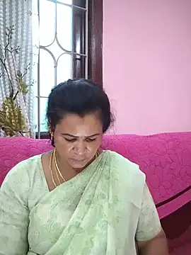 Tamilaruvi