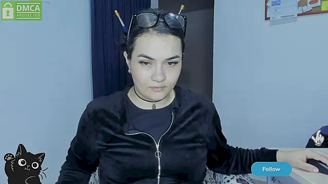 Sofialacolombiana - Fuck my fat pussy guy!