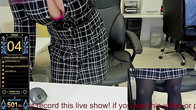 Squirt_milf_viktoria - BJ DILDO