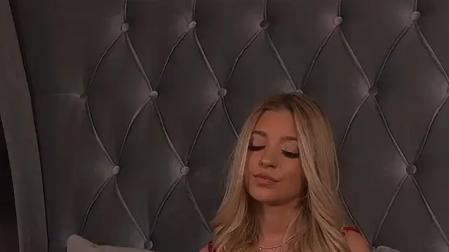 Ivy_Noirr - Choke me with your love!