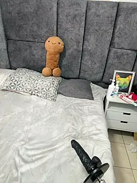 Cristal_Velle - Huge dildo + ass bounce